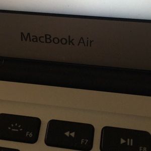 Meet your Posher, Melanie